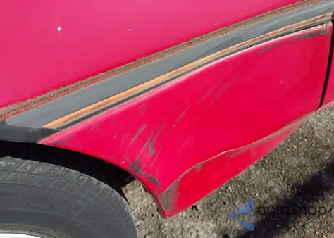 1990 Ford Probe Lx z USA, uszkodzony, nr VIN 1ZVPT21UXL5181289